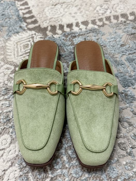 Продам новую обувь