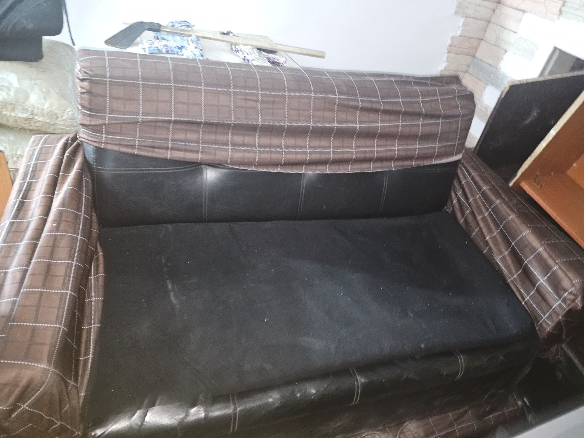 Продам диваны разных размеров