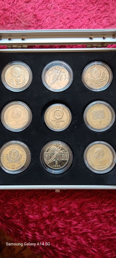 Юбилейни монети...
