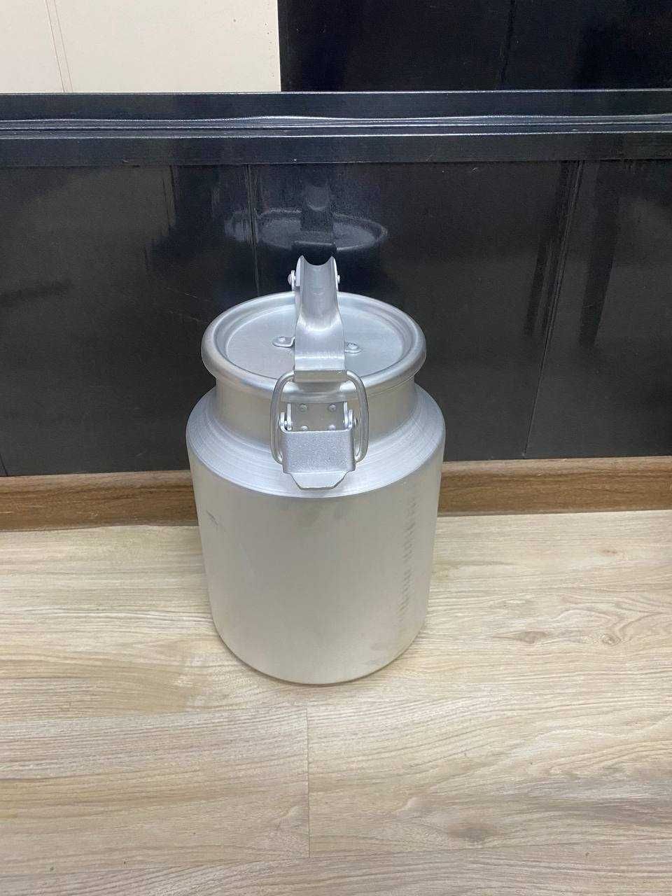 Бидон алюминиевый 10 л для молока и воды с плотной крышкой