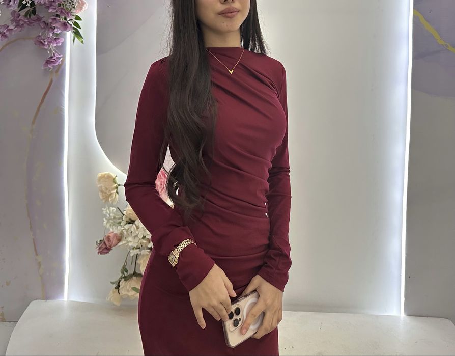 платье черное,бордовые