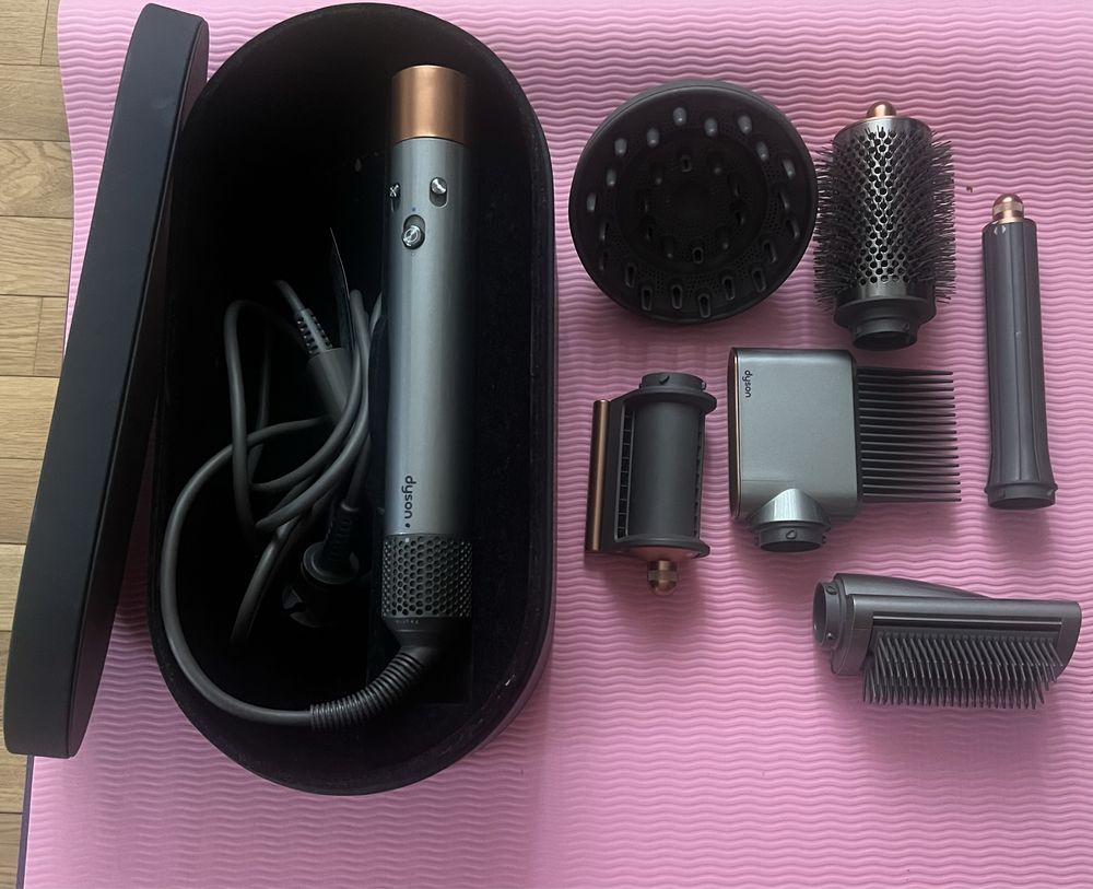 DYSON AIRWRAP curly+coily