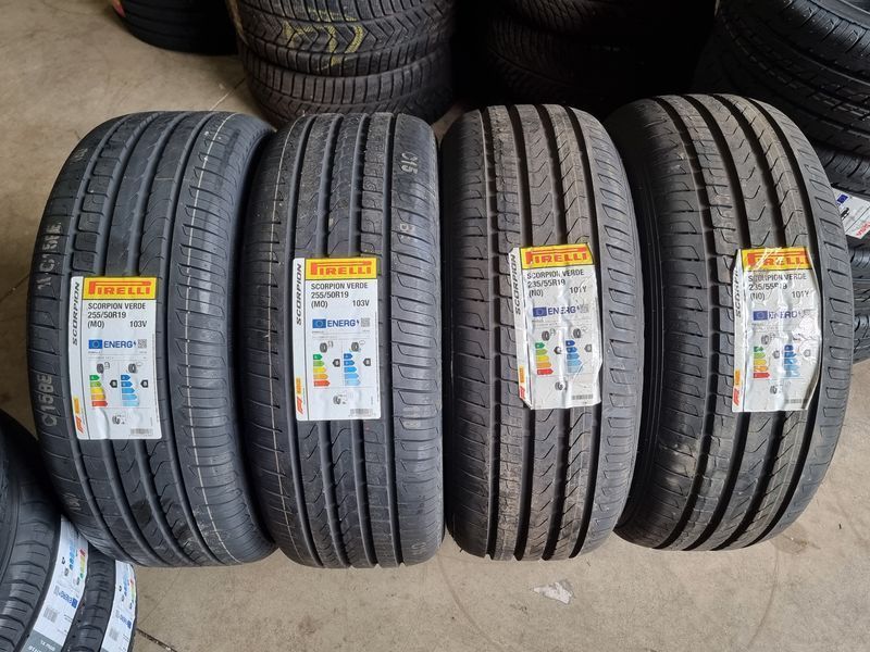 255/50/19//235/55/19 Pirelli