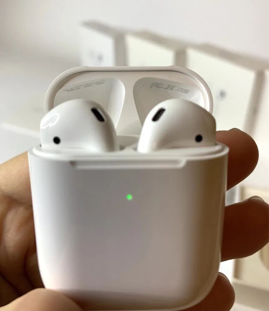 Скидка!!! AirPods 2.2 Лучший подарок для родных!