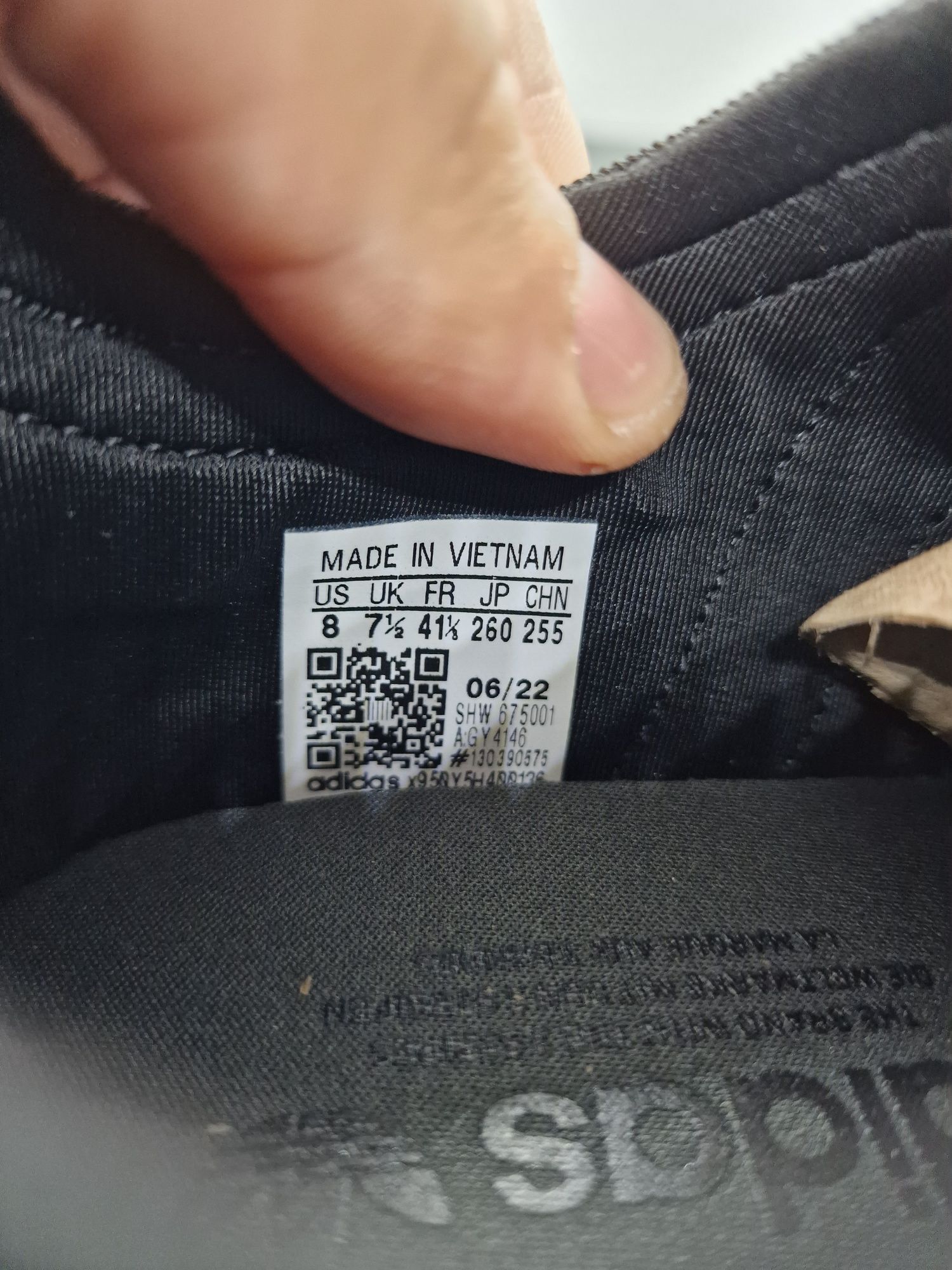 Adidas NMD V3 Leather GY4146 nr. 40