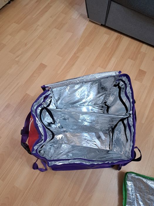 Oferta GENTI LIVRARE doar București și împrejurimi!