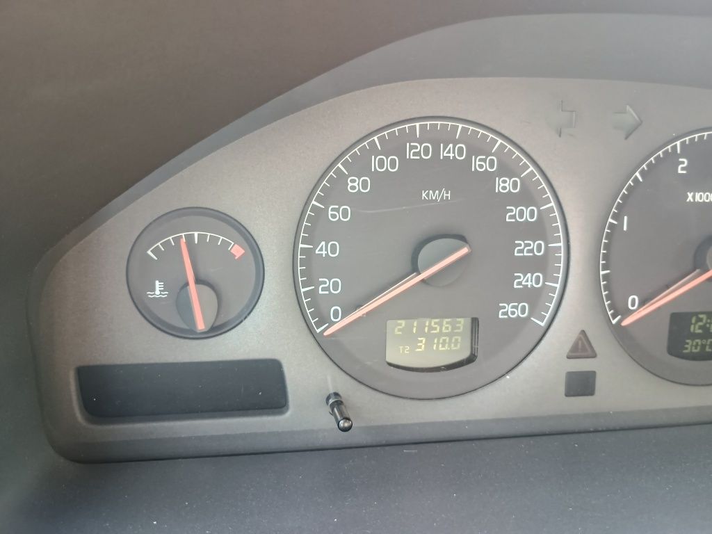 Volvo S60 2.4 D5