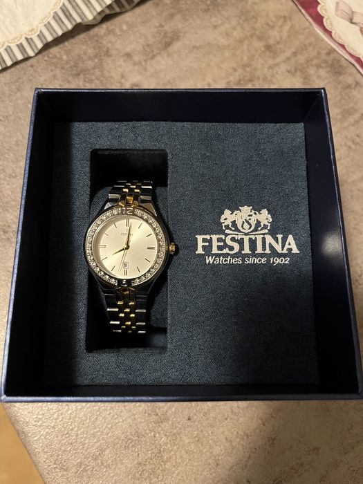Vand Ceas Festina, stare impecabila