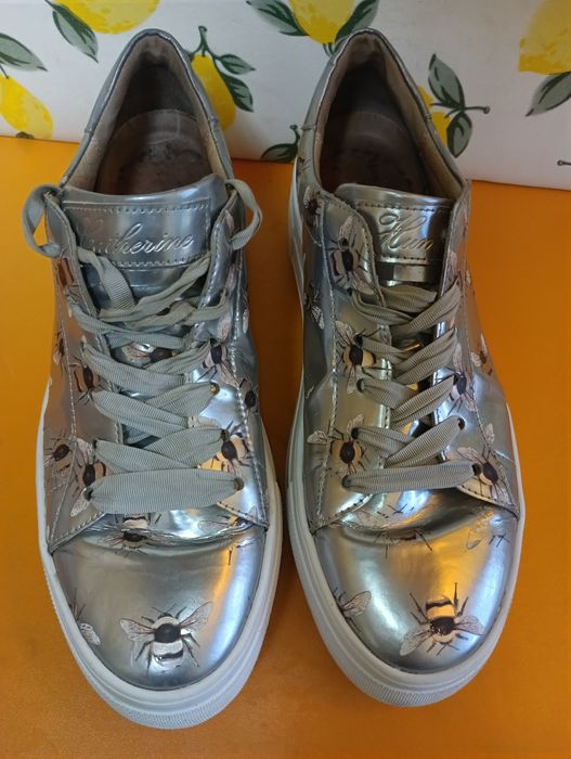 Kennel Schmenger N 42 кожени - 55 лв