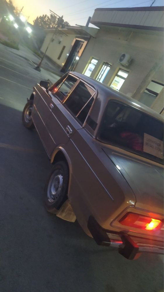 sotiladi vaz2106