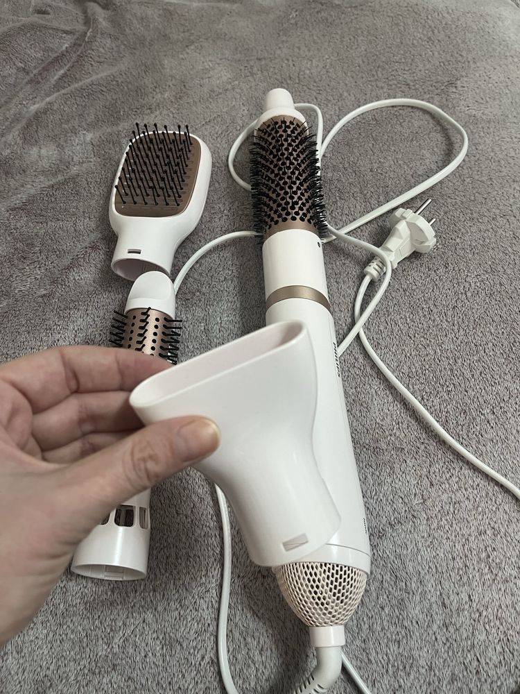 Електрическа четка за коса Philips
