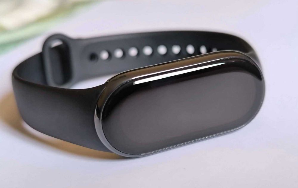 Продавам Xiaomi Smart Band 8 – използвана, пълен комплект