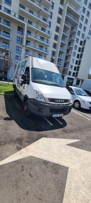 Închirieri dube București