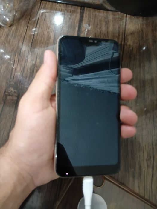Sm A07+ Mi A2 lite obmen srochna