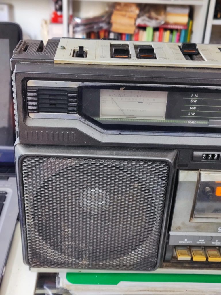 Касетофон JVC RC 636L