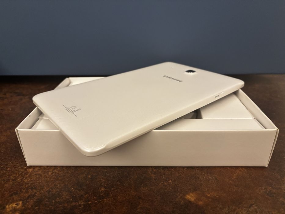 Samsung Galaxy Tab E