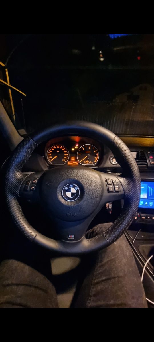 BMW Seria 1 E87 118D