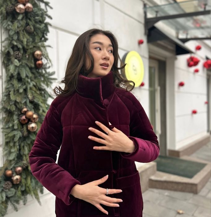 Зимнний теплый пуховик