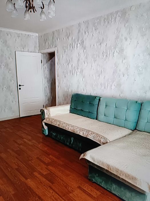 Продам часть отдельно стоящего трёхкомнатного  благоустроенного  дома.