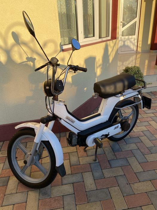 Vând Piaggio Si