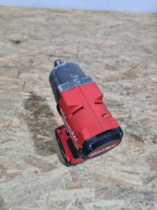 Impact 2100Nm cu patrat 3/4 Milwaukee M18 ONEFHIWF34