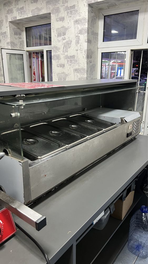 Fast food uchun aparatlar izgara , tostr , salat haladelnik
