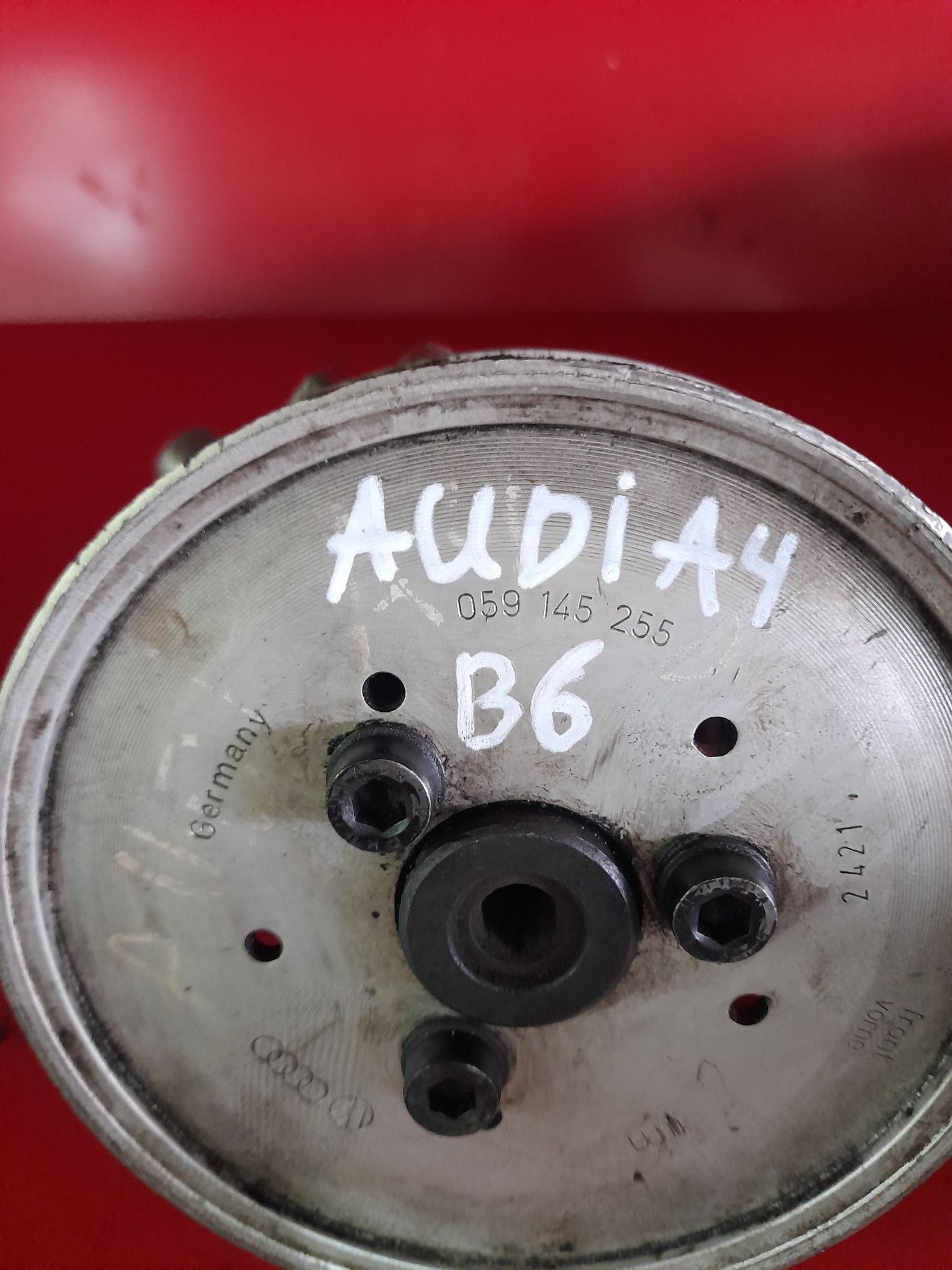 Хидравлична помпа Audi A4