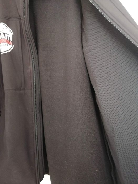 Мъжко яке размер L