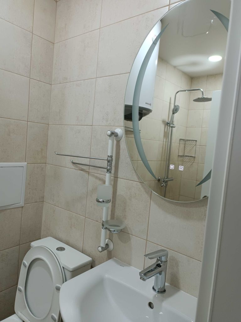 Дава се под наем Двустаен апартамент в Варна, Възраждане 4 - 50 кв.м за 433.5 € - Снимка #3