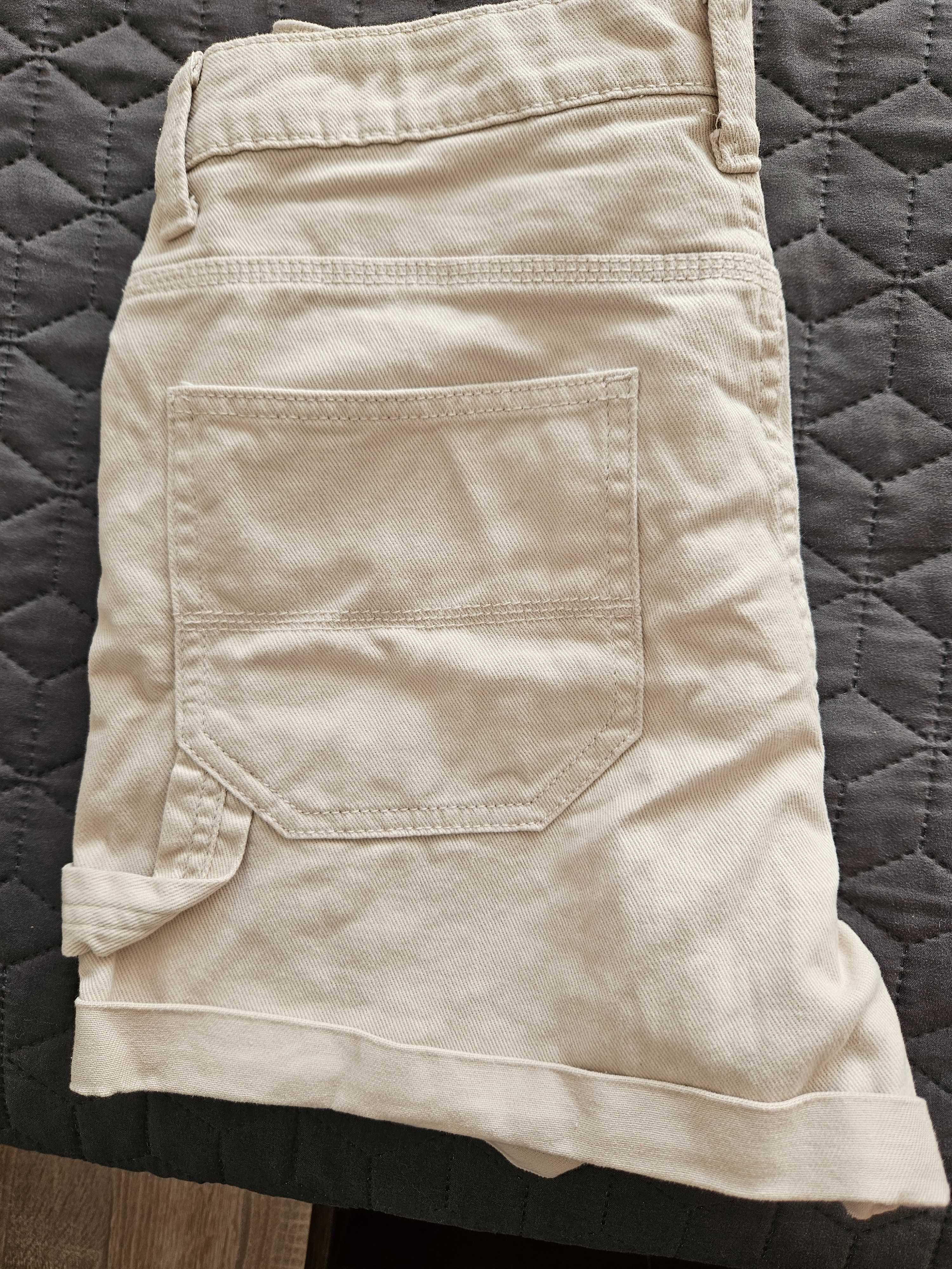 2 броя къси панталони h&m