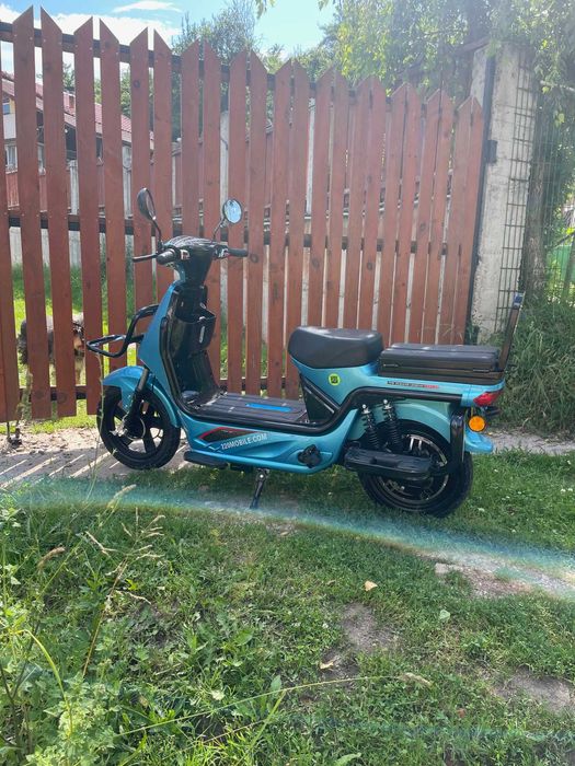 Електрически скутер