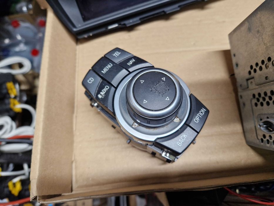 CIC навигация за BMW E60 E61 E63 E64
