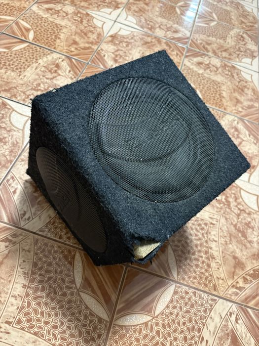 subwoofer auto activ HERTZ DBA 200.3