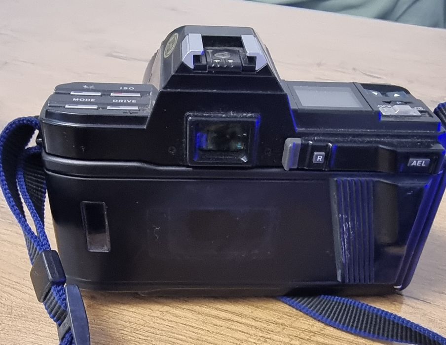 Фотоапарат Minolta 7000