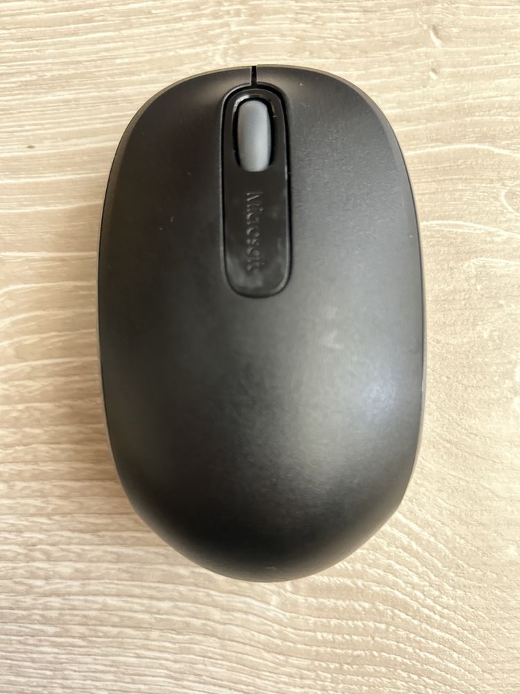 Mouse Microsoft 1850 negru