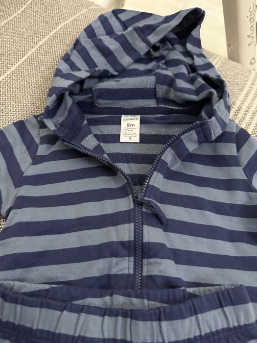 Продается костюм на замочке