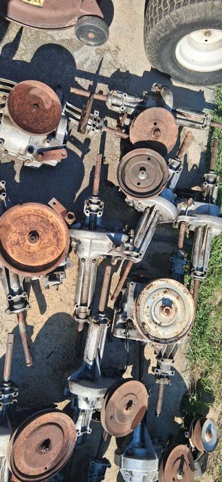 Reparatii, Revizii tractorase tuns gazon, cutii de viteza si motoare