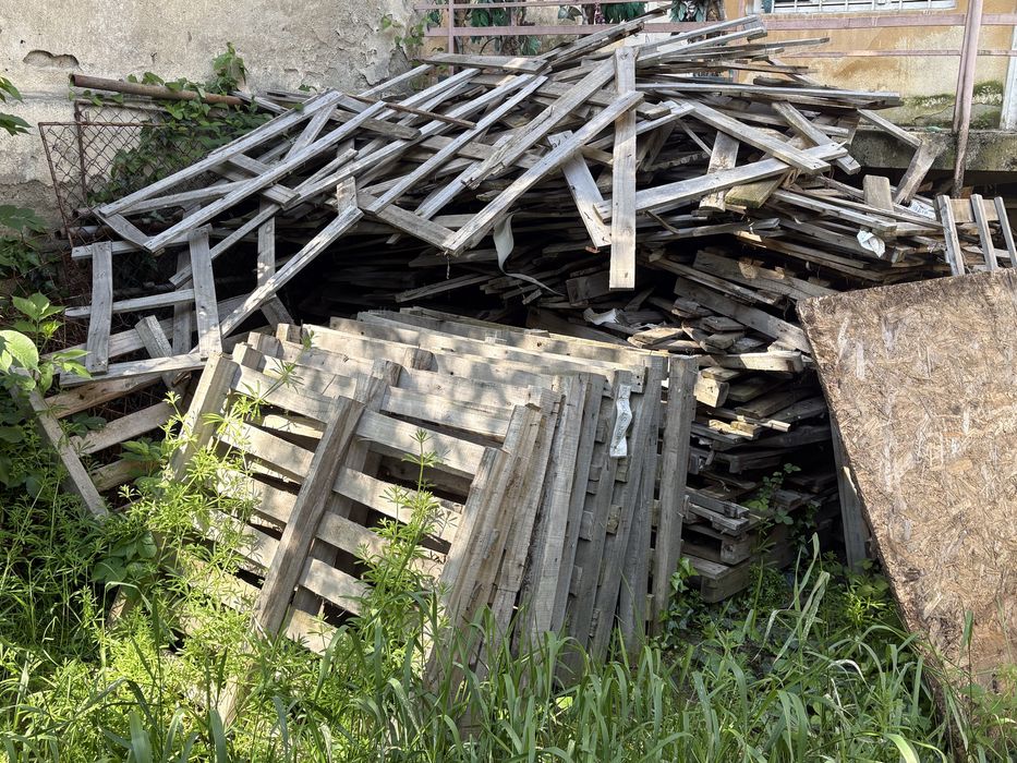 Am scânduri de foc Lemne de foc