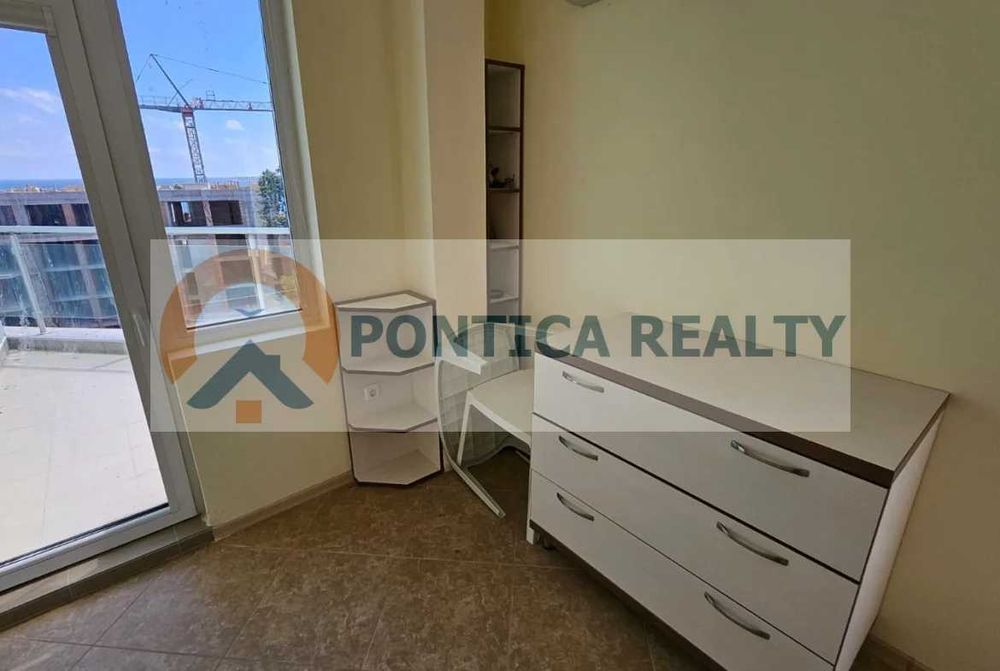 Двустаен апартамент в Китен, без такса с гледка море