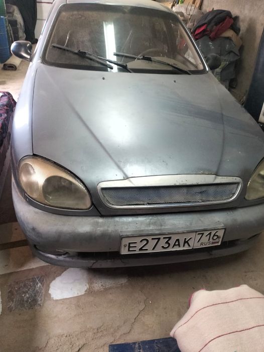 Продам машину Ланос