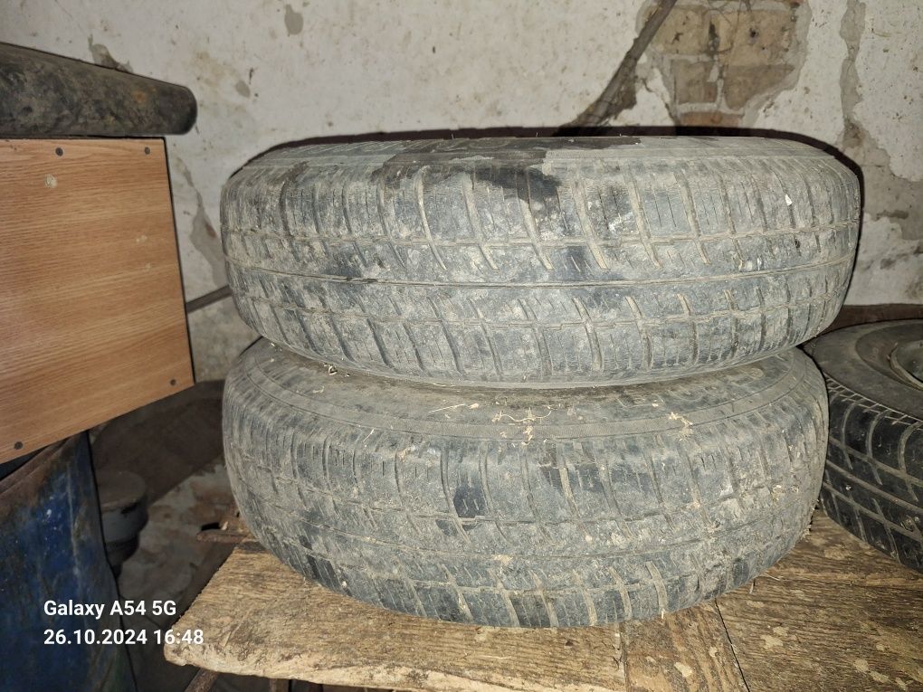 2 roti dacia pe 13