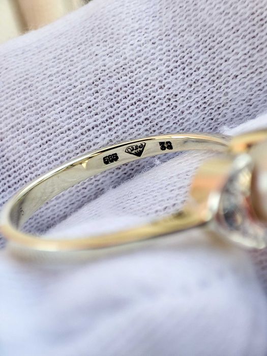 (REZ) Inel Aur 14K Cu Diamante Si Perla Naturala Apa Dulce