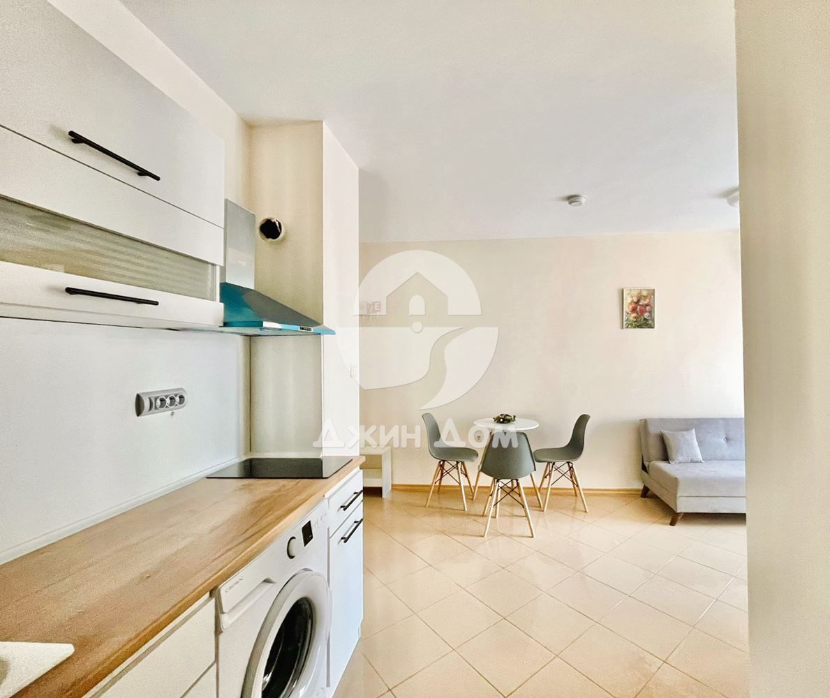 Продава се Двустаен апартамент в к.к. Слънчев бряг - 52 кв.м за 1133 €/кв.м - Снимка #3