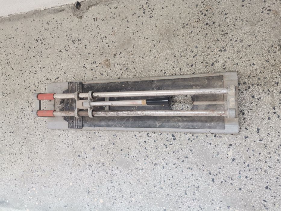 Машинa за плочки