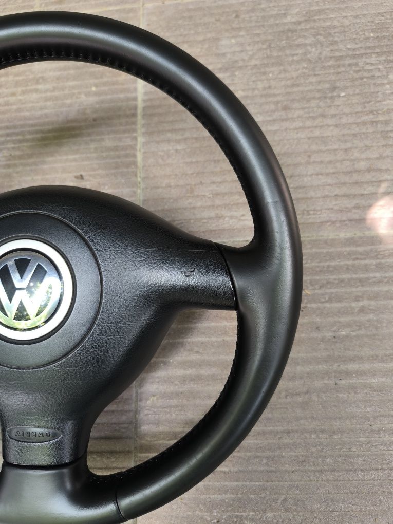 Volan original piele trei spite Vw Passat B5 Golf 4 Bora