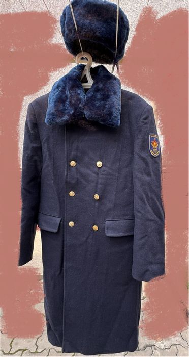 Шинель военный шестяной 10.000 ушанка 2000