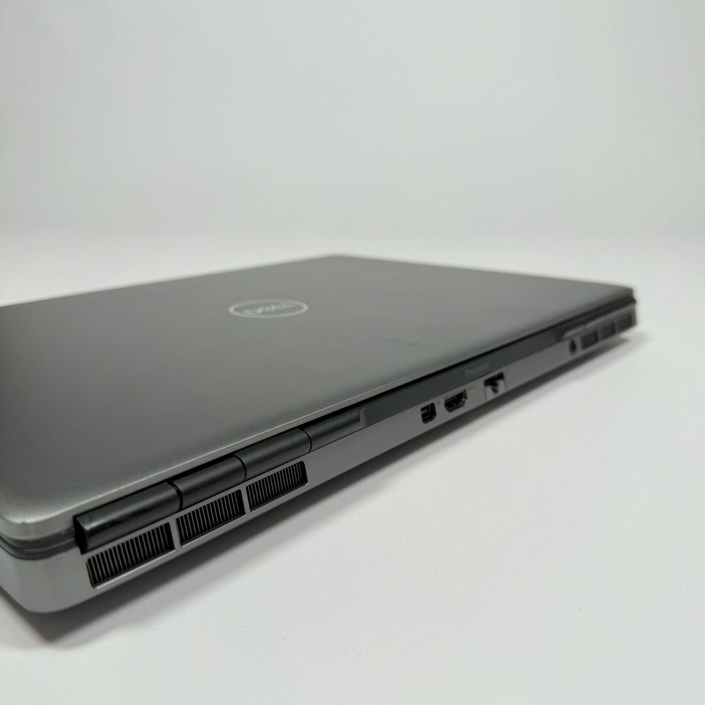 Dell Precision 7560/i7-11800H 24MB/NVIDIA T1200/96GB RAM/1TB NVMe