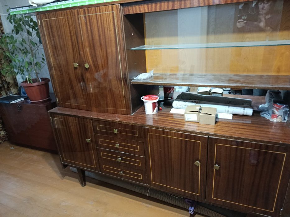 Сервант стенка бу