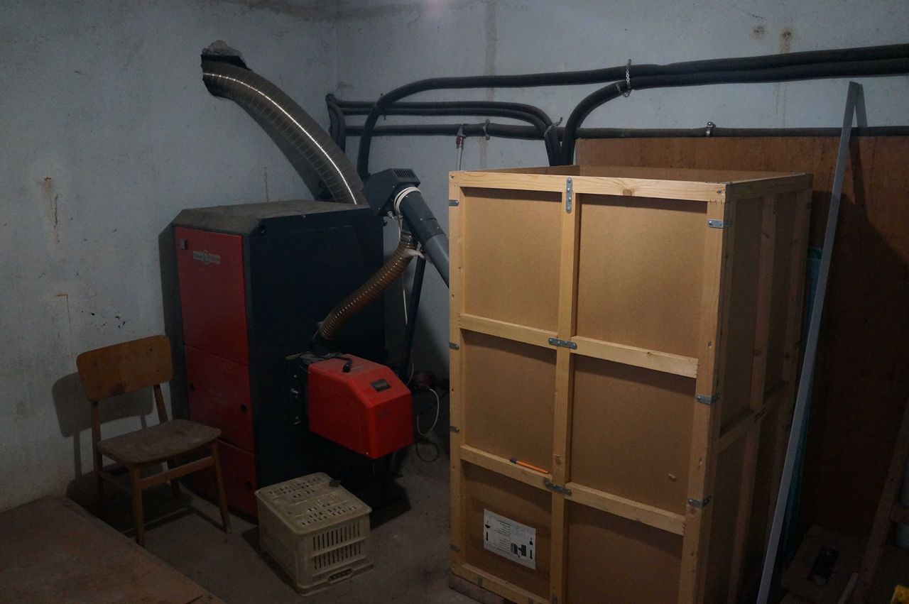 Дава се под наем Етаж от къща в Сливен, Българка - 115 кв.м за 280.5 € - Снимка #14