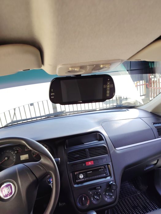 Vând Fiat Linea motor 1.4 benzina